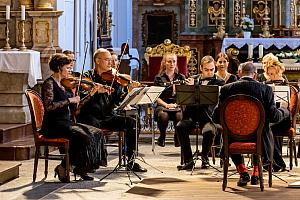 Slavnostní koncert Capella Regia - oslava stvoření v duchovní hudbě Arnošta ze Schwarzenbergu a Josepha Haydna, Festival komorní hudby Český Krumlov 2. 7. 2022, foto: Lubor Mrázek