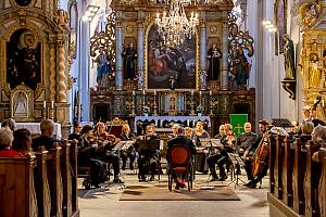 Slavnostní koncert Capella Regia - oslava stvoření v duchovní hudbě Arnošta ze Schwarzenbergu a Josepha Haydna, Festival komorní hudby Český Krumlov 2. 7. 2022, foto: Lubor Mrázek