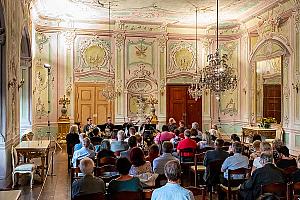 Skladby pro dechovou harmonii mezi Madridem, Vídní a Českým Krumlovem, Joan Enric Lluna - klarinet, Harmonia Mozartiana Pragensis, Festival komorní hudby Český Krumlov 6. 7. 2023, foto: Lubor Mrázek (20/25)