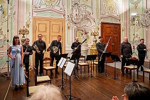 Skladby pro dechovou harmonii mezi Madridem, Vídní a Českým Krumlovem, Joan Enric Lluna - klarinet, Harmonia Mozartiana Pragensis, Festival komorní hudby Český Krumlov 6. 7. 2023, foto: Lubor Mrázek (24/25)