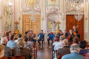 Koncert k poctě Josefu Sukovi a české hudbě, Komorní orchestr Praga Camerata, Festival komorní hudby Český Krumlov 6. 7. 2024, foto: Matouš Vokatý (1/12)