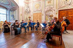 Koncert k poctě Josefu Sukovi a české hudbě, Komorní orchestr Praga Camerata, Festival komorní hudby Český Krumlov 6. 7. 2024, foto: Matouš Vokatý (10/12)